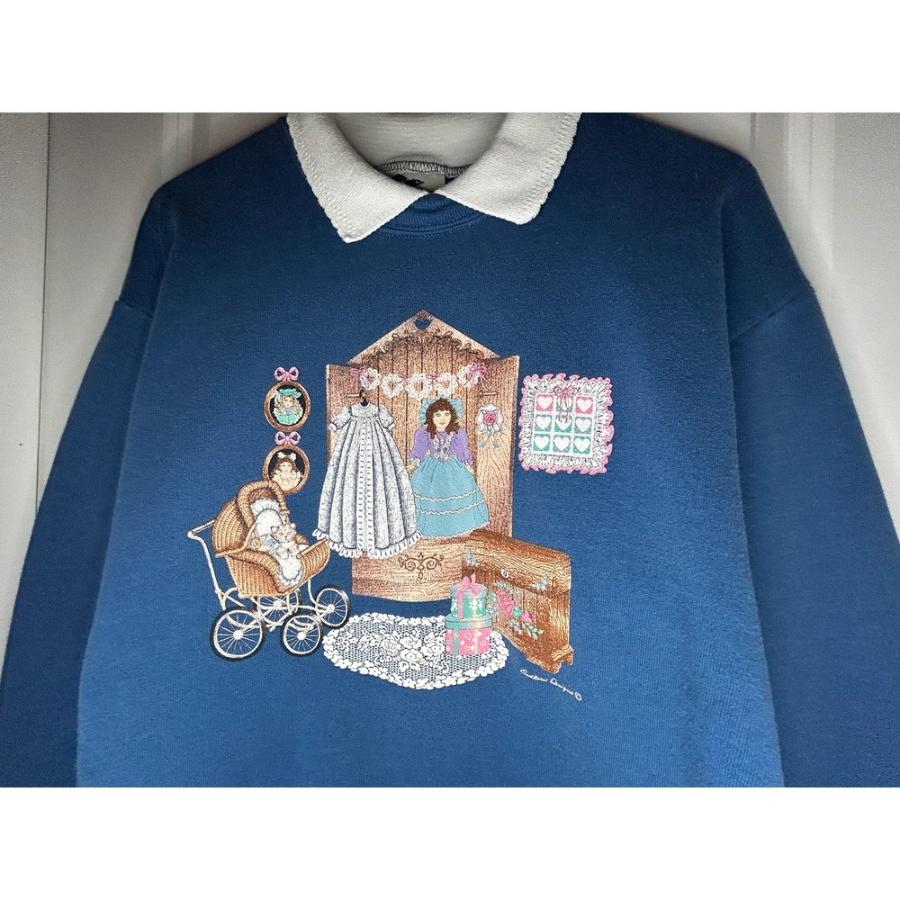 Vintage 90's Single Stitch Victorian Doll Country Cottage Core Granny Sweatshirt